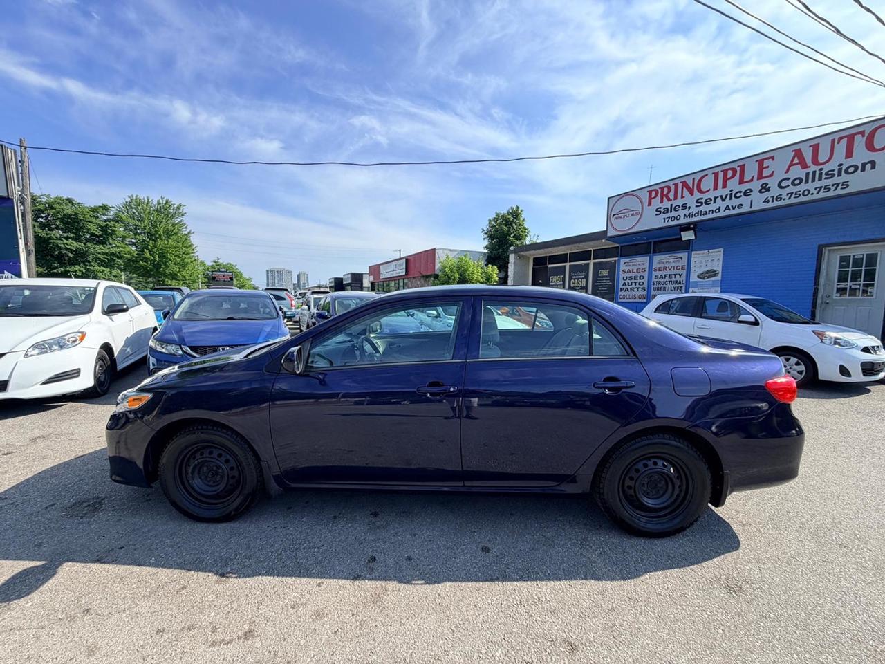 2012 Toyota Corolla CE Photo2