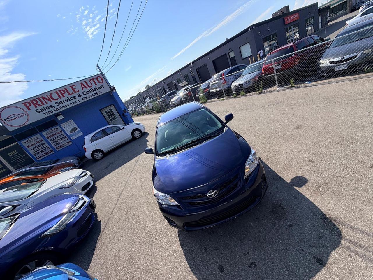 2012 Toyota Corolla CE Photo
