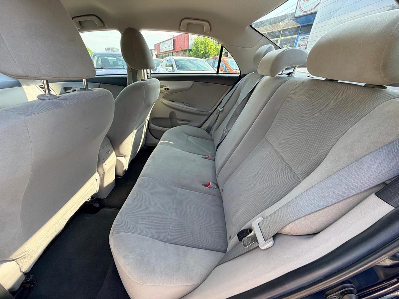 2012 Toyota Corolla CE Photo