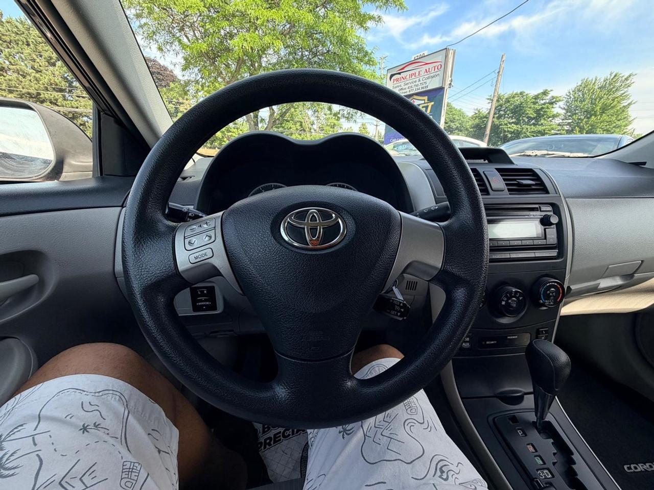 2012 Toyota Corolla CE Photo