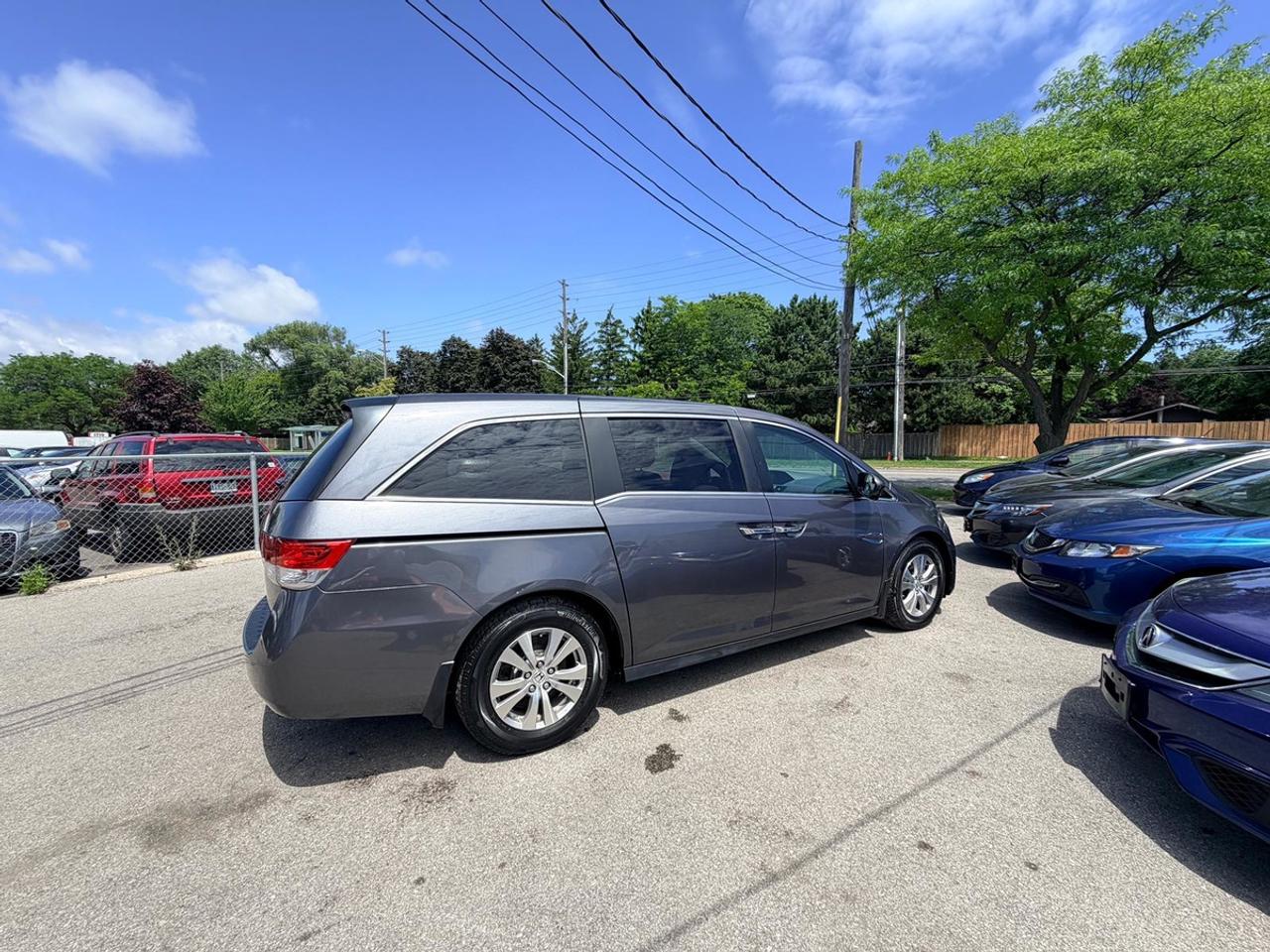 2017 Honda Odyssey EX Photo