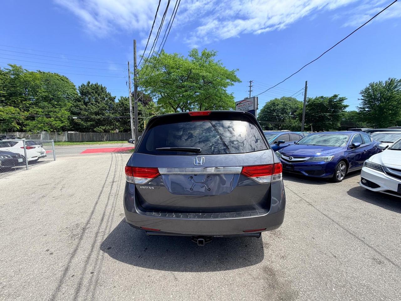 2017 Honda Odyssey EX Photo