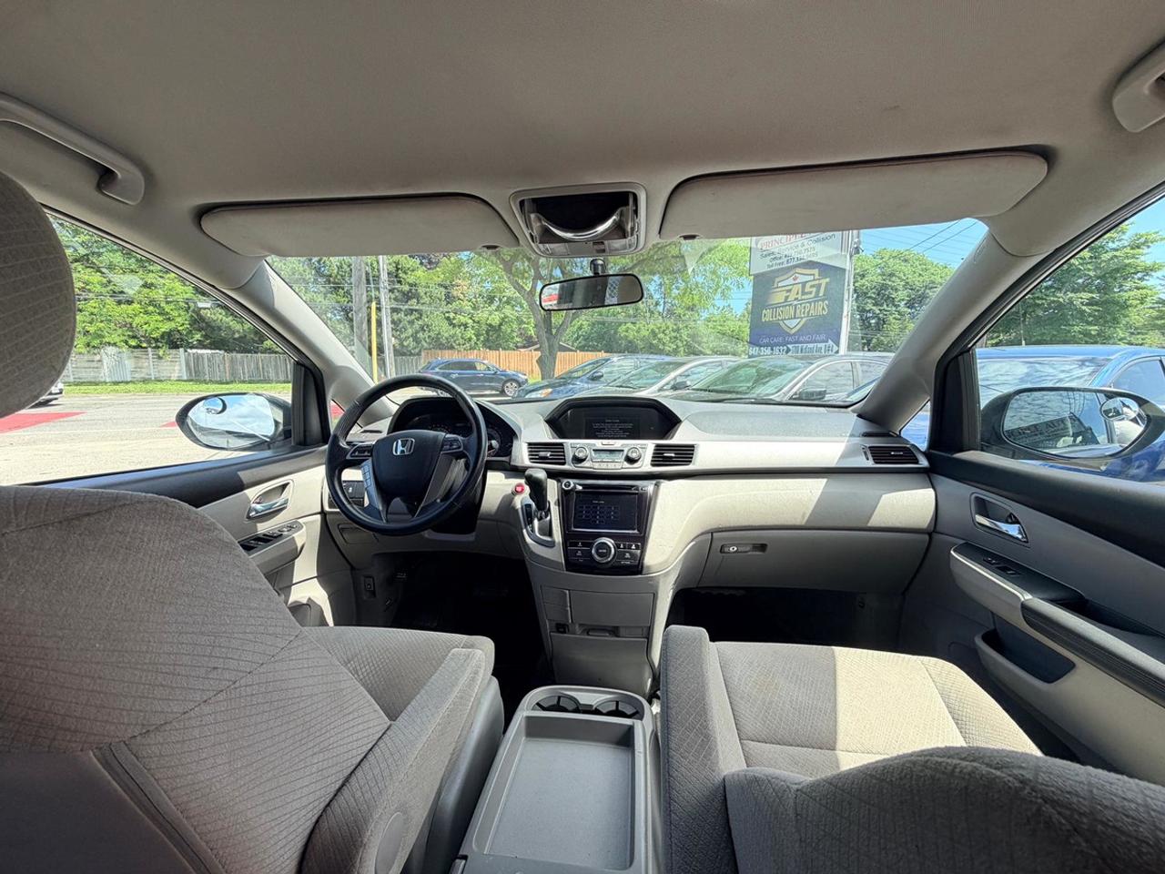 2017 Honda Odyssey EX Photo