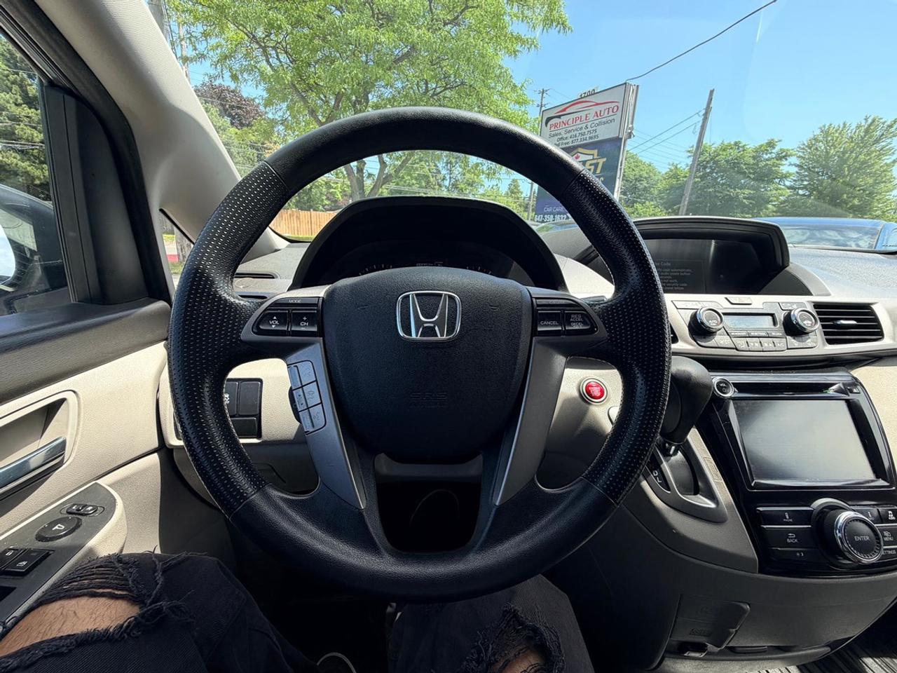2017 Honda Odyssey EX Photo