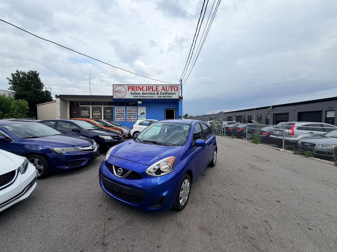 2015 Nissan Micra Base Photo