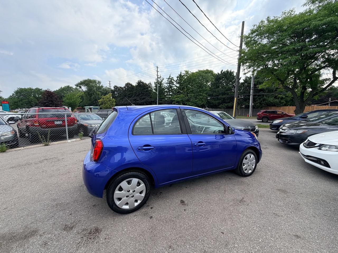 2015 Nissan Micra Base Photo