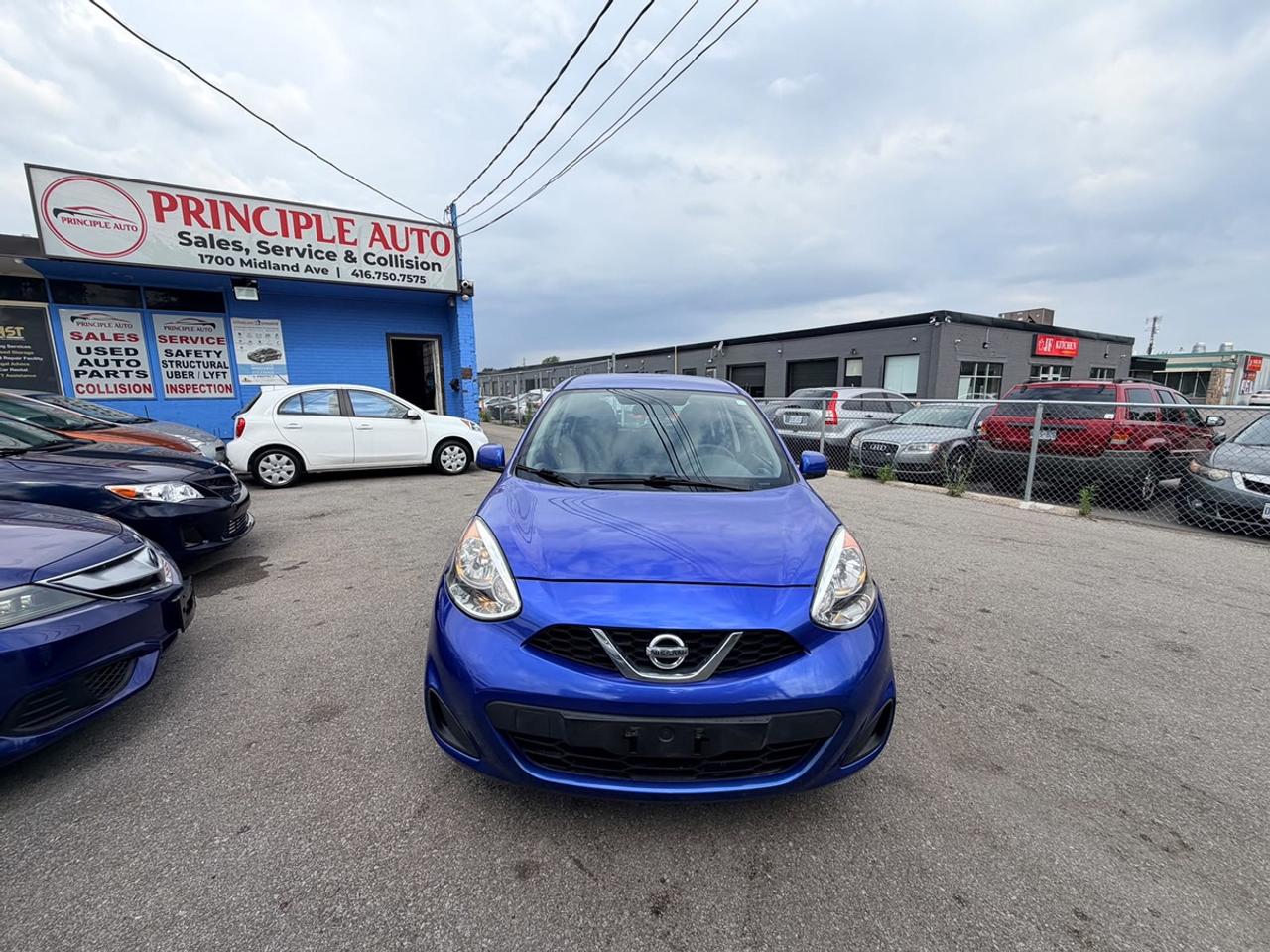 2015 Nissan Micra Base Photo