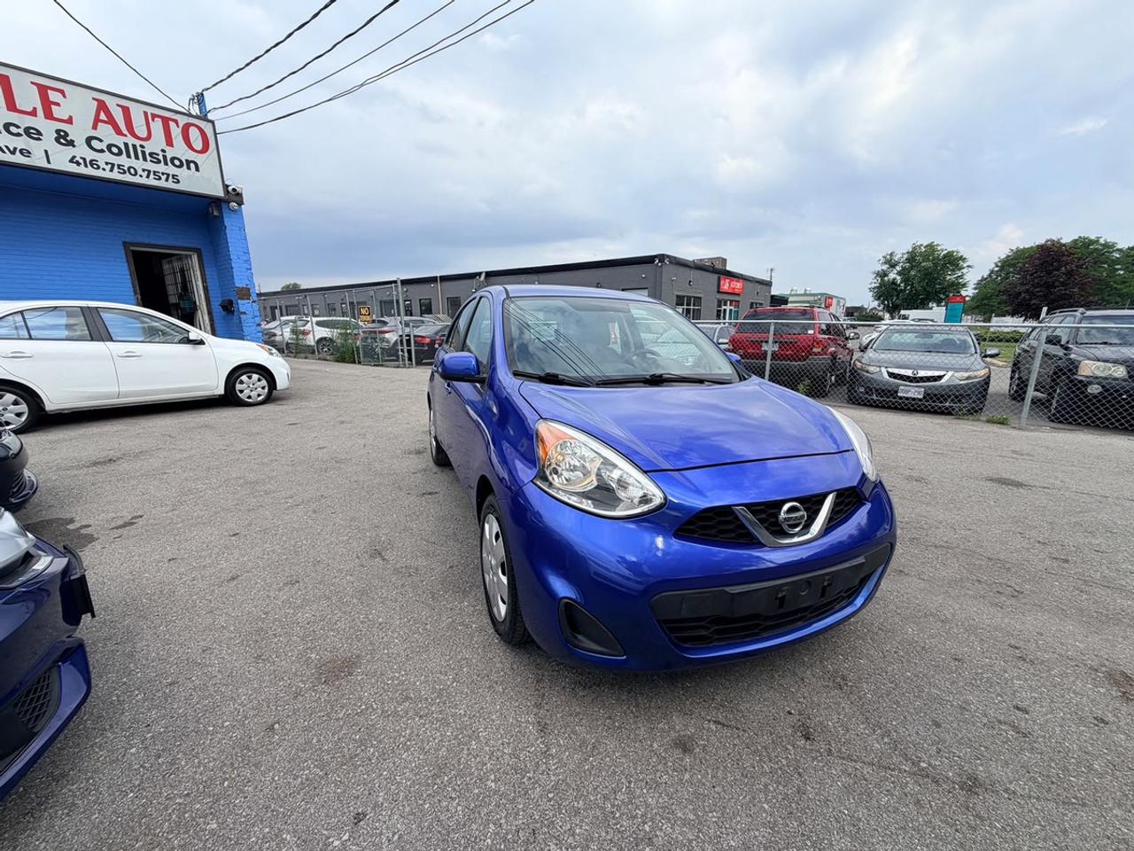2015 Nissan Micra Base Photo