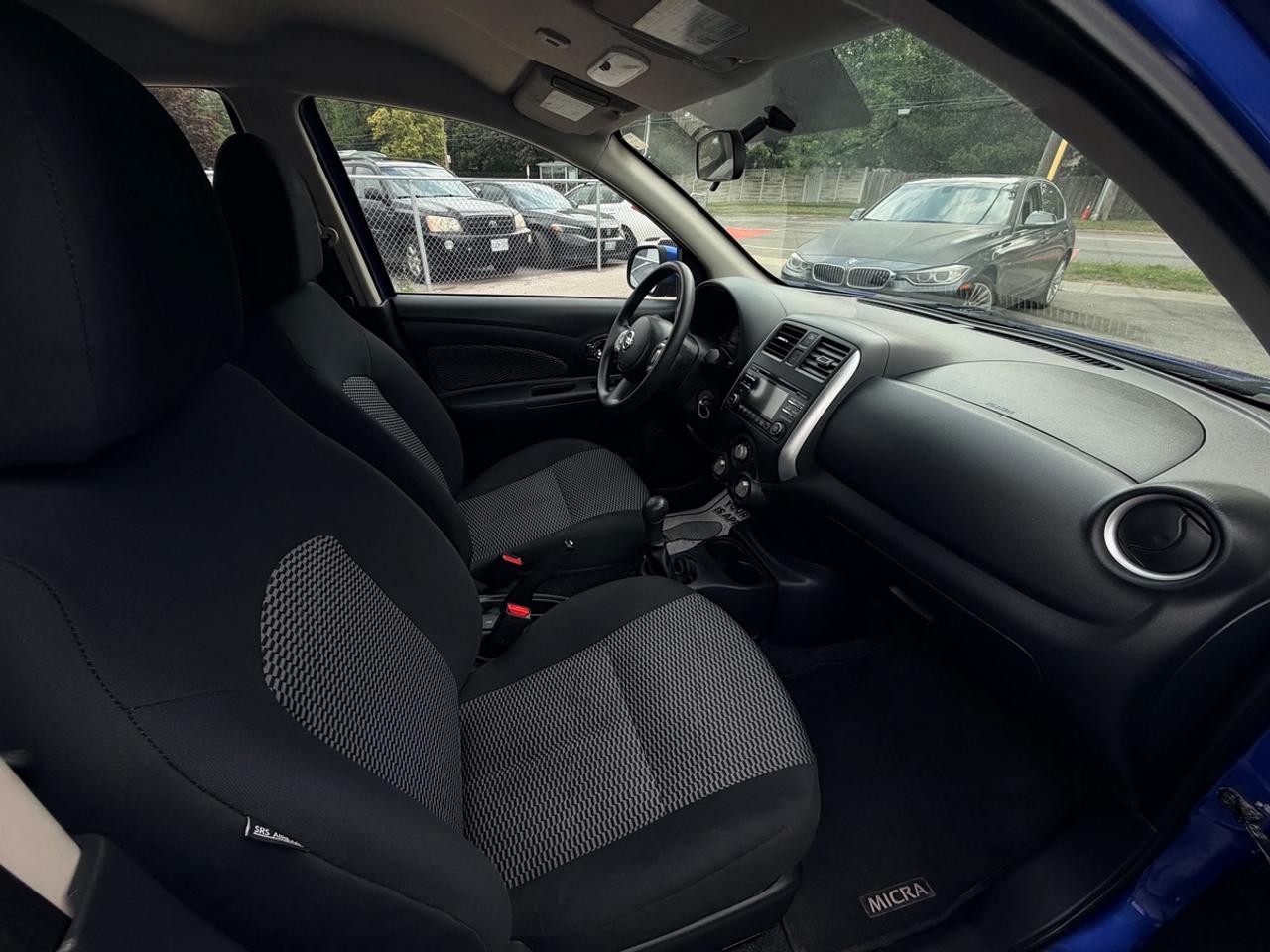 2015 Nissan Micra Base Photo