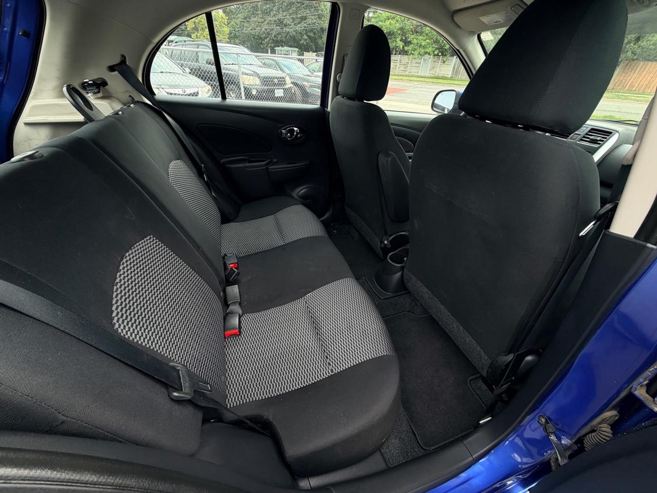 2015 Nissan Micra Base Photo