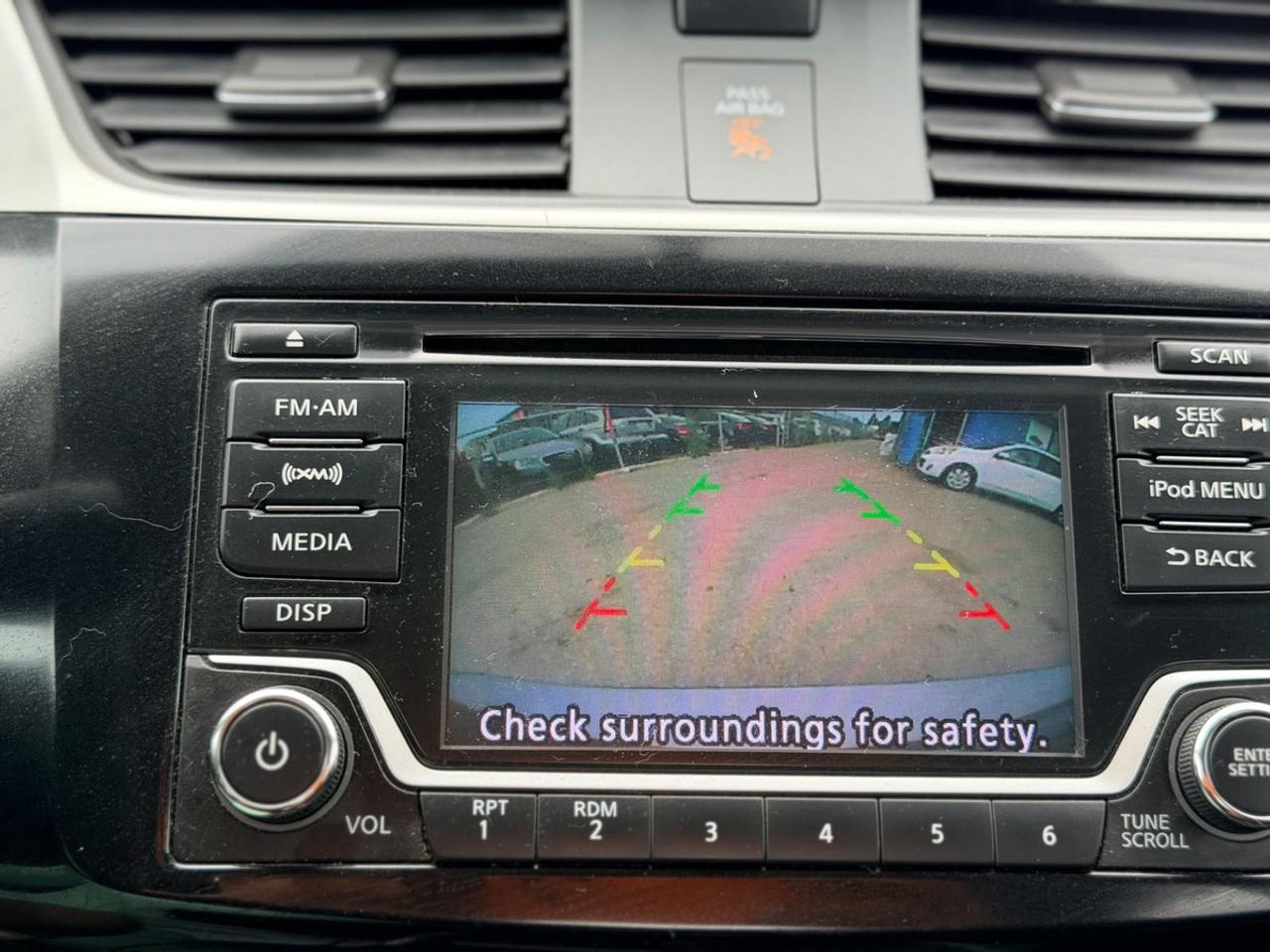 2018 Nissan Sentra SV Photo