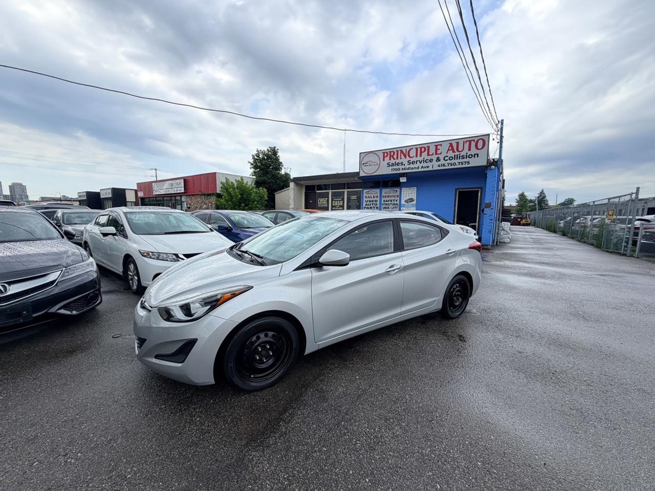 2016 Hyundai Elantra Limited Photo1