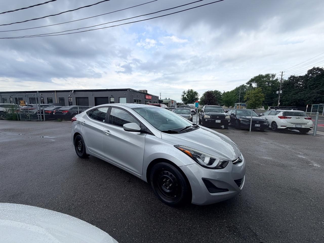 2016 Hyundai Elantra Limited Photo