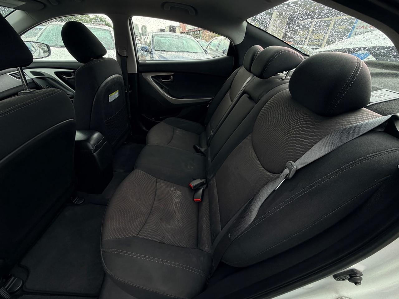 2016 Hyundai Elantra Limited Photo