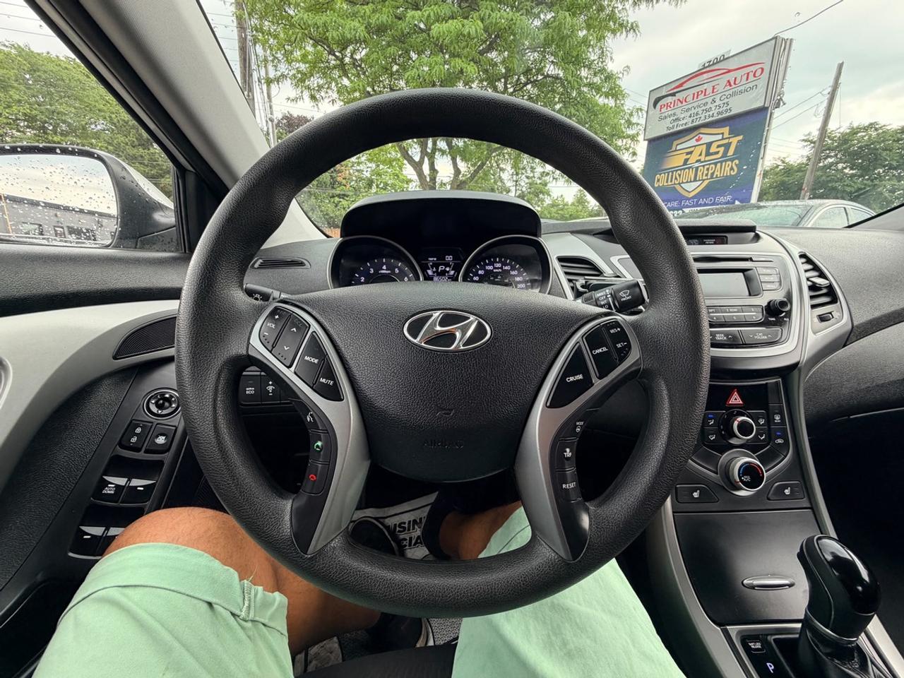 2016 Hyundai Elantra Limited Photo