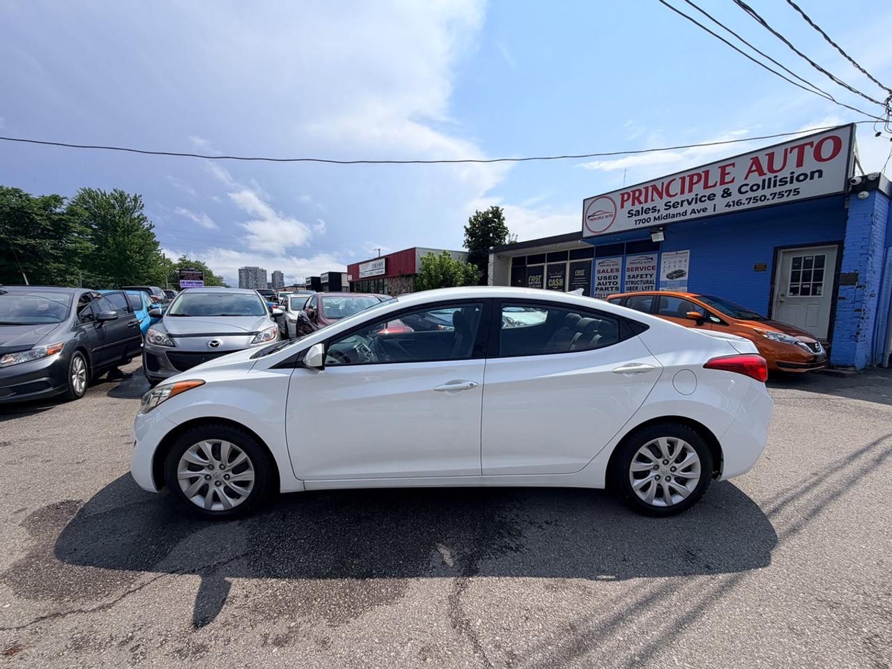 2013 Hyundai Elantra GLS Photo