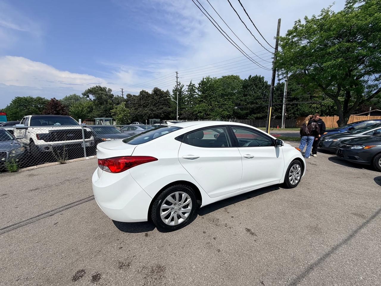 2013 Hyundai Elantra GLS Photo