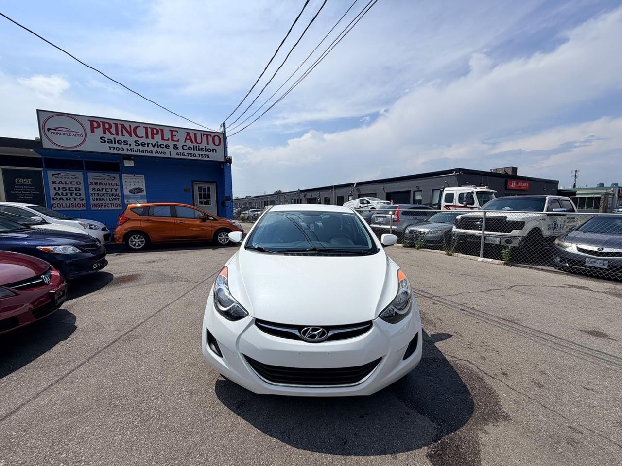 2013 Hyundai Elantra GLS Photo