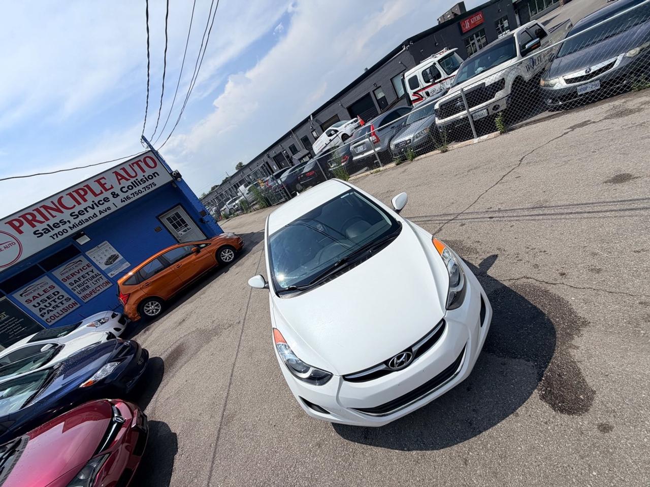 2013 Hyundai Elantra GLS Photo