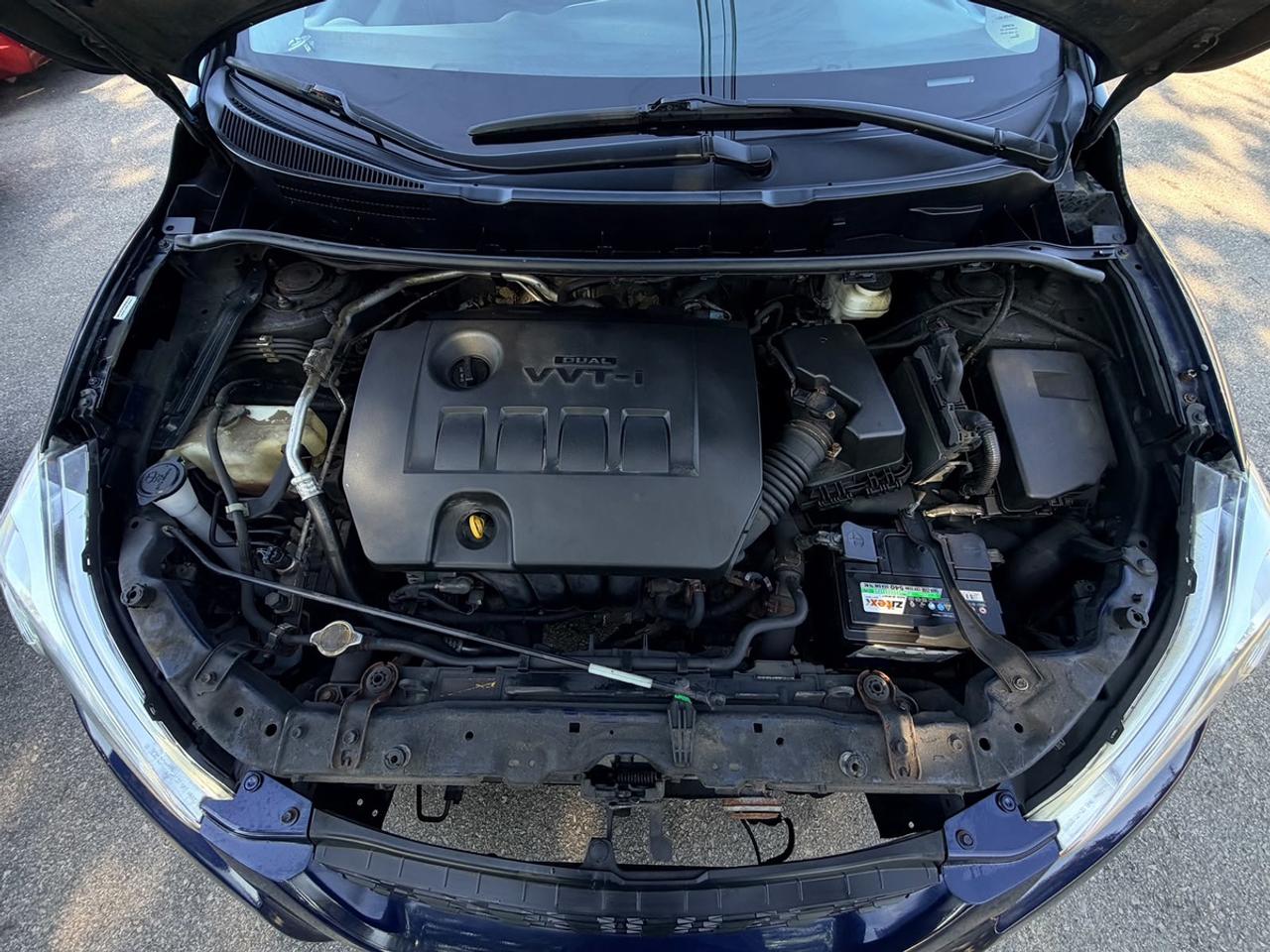 2013 Toyota Matrix XR Photo