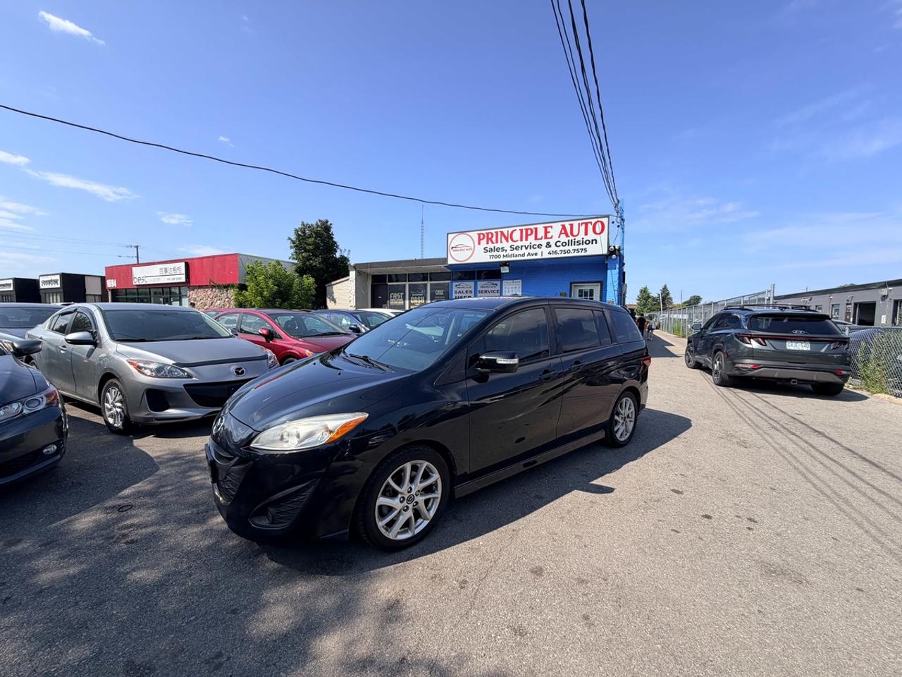 2014 Mazda MAZDA5 Grand Touring Photo5