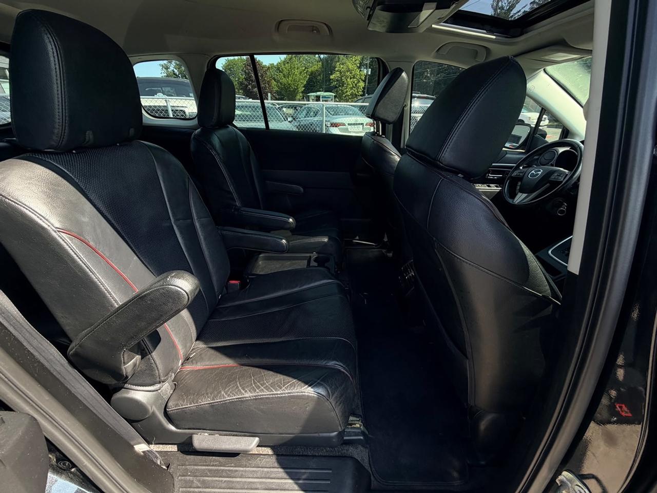 2014 Mazda MAZDA5 Grand Touring Photo