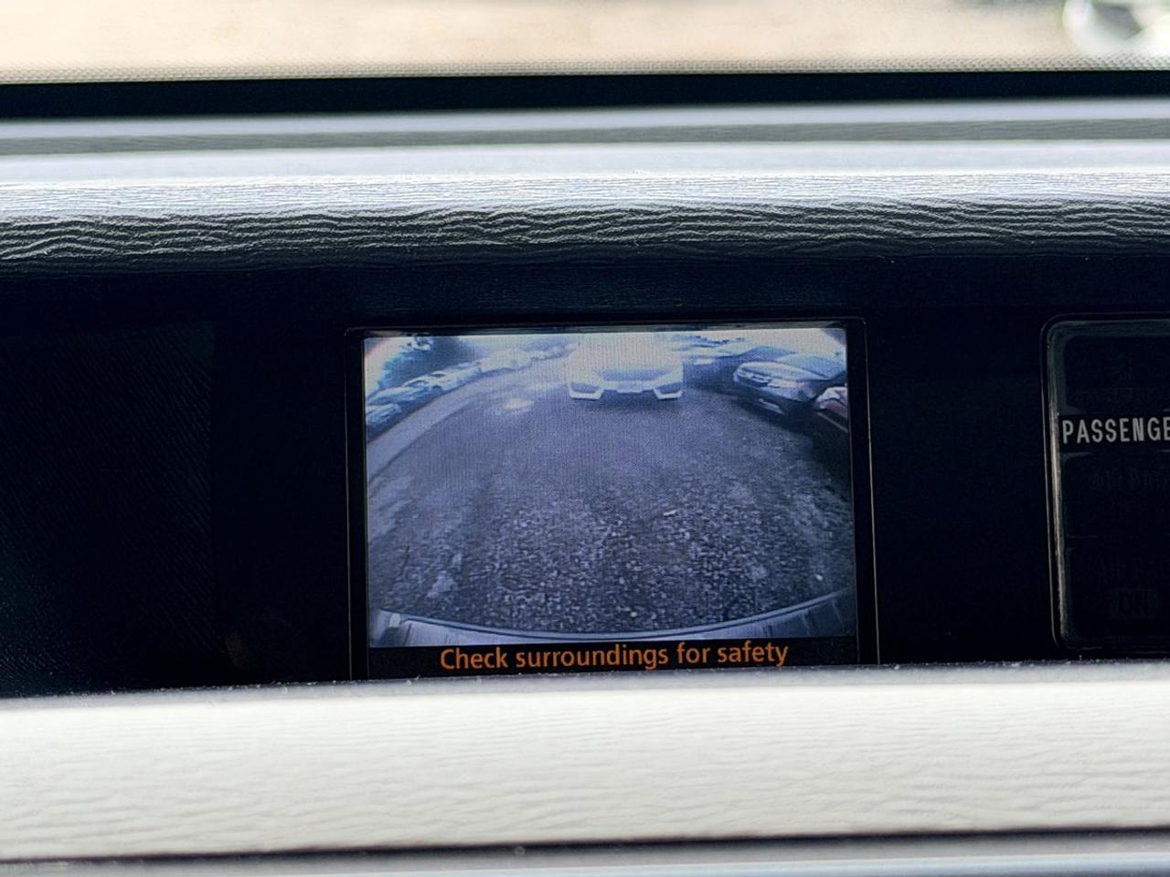 2012 Toyota Sienna LE Photo