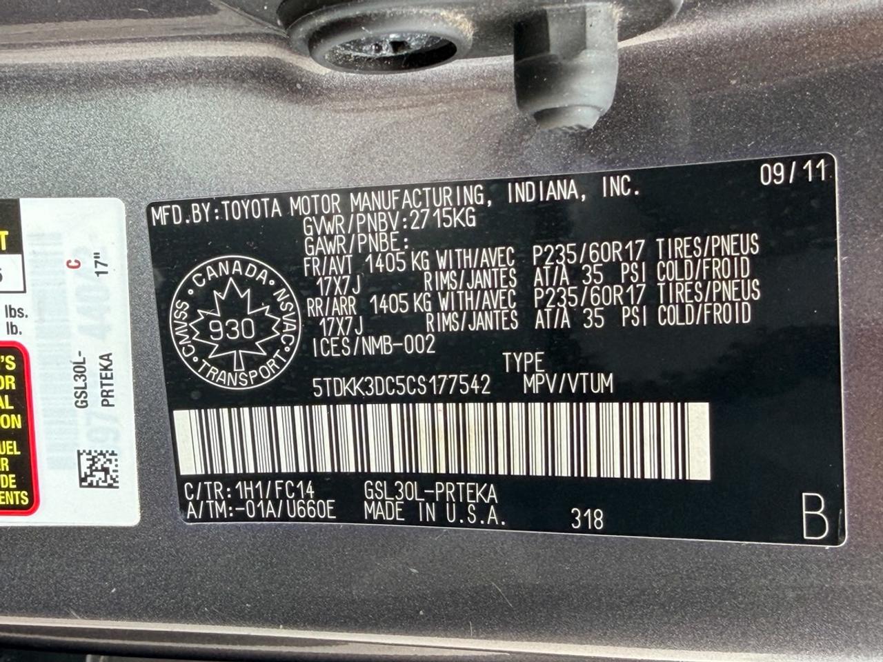 2012 Toyota Sienna LE Photo