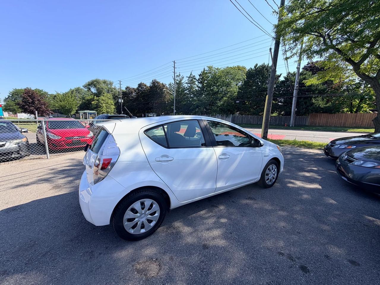 2013 Toyota Prius c Base Photo