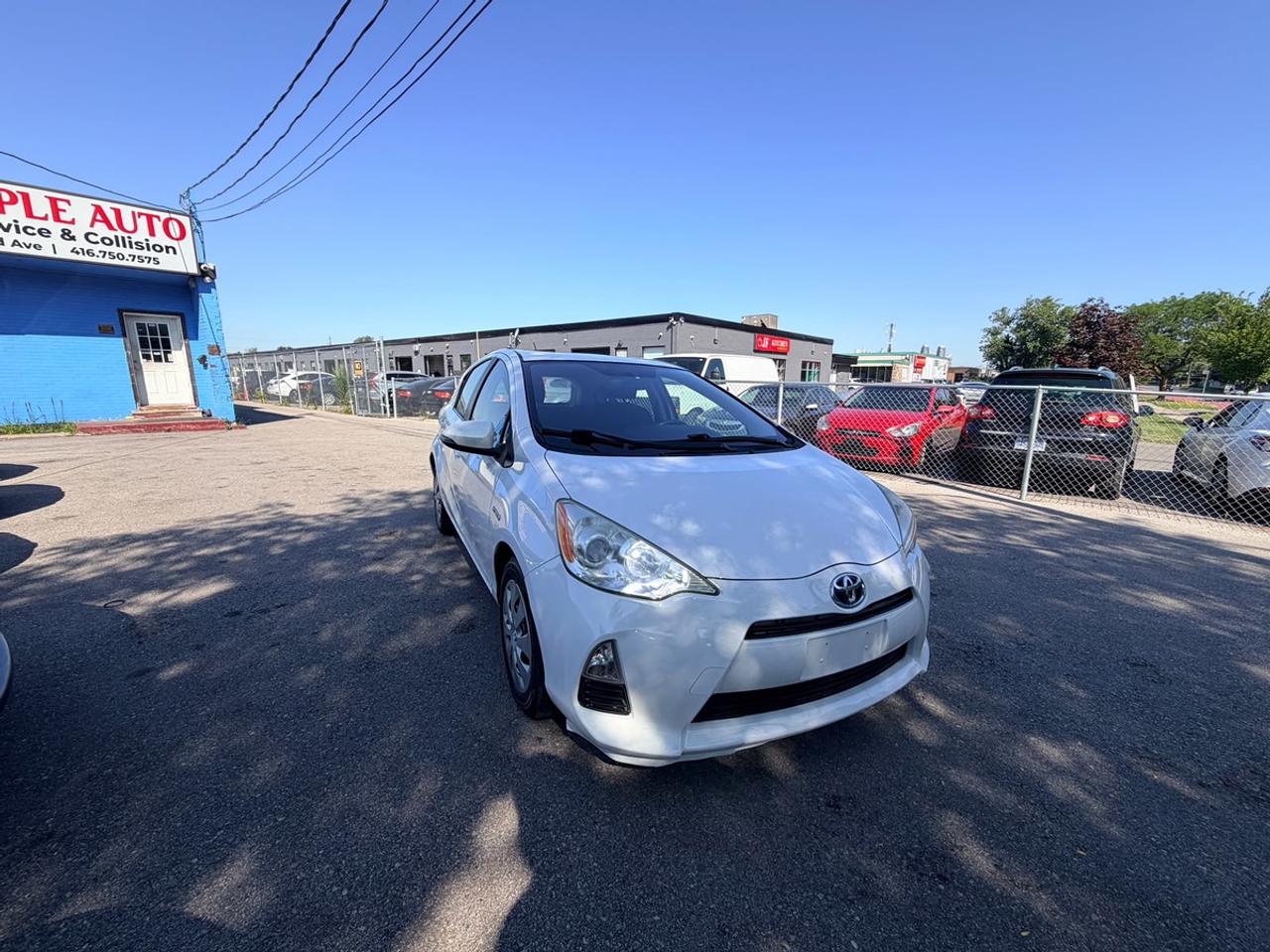 2013 Toyota Prius c Base Photo