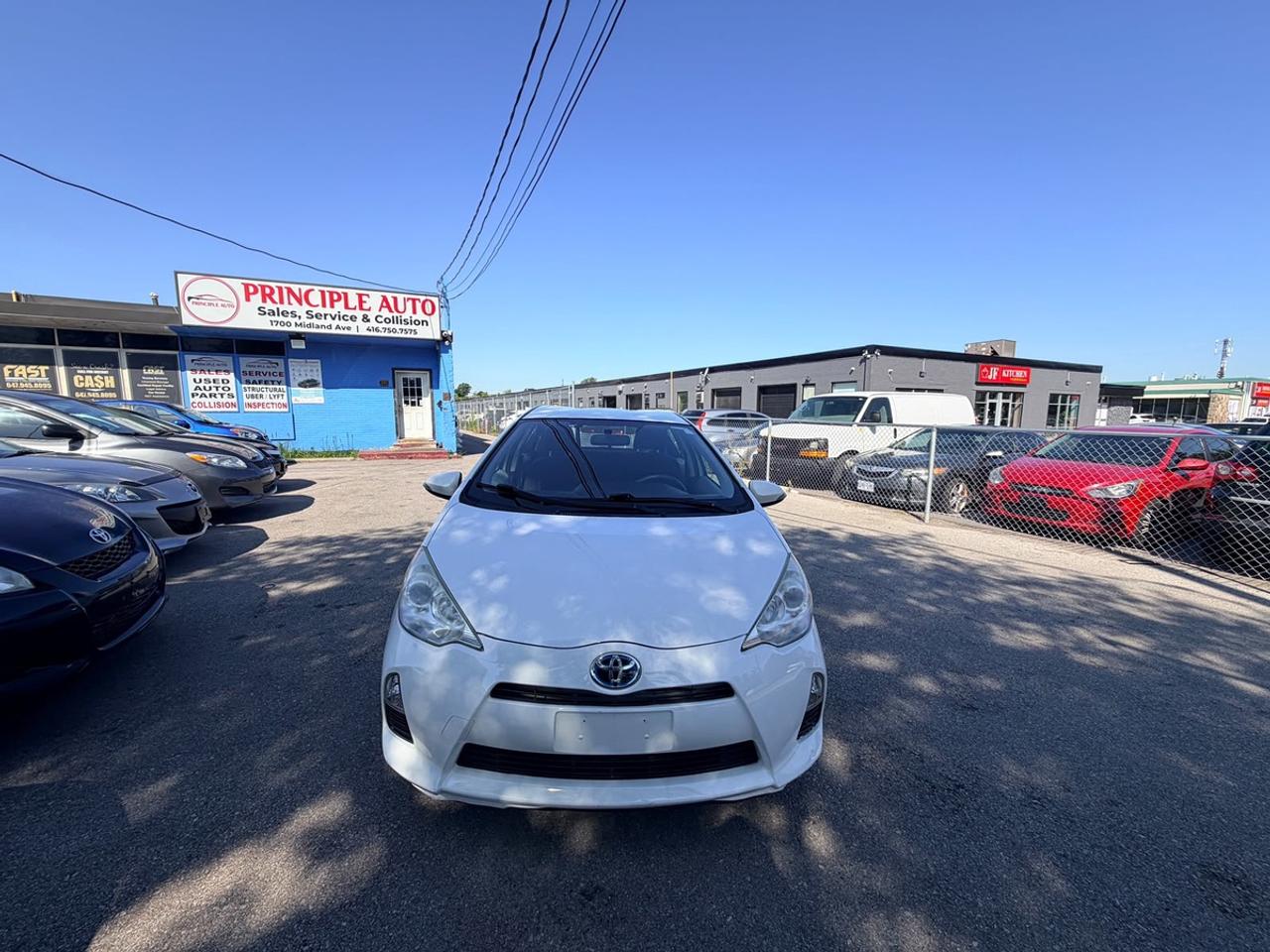 2013 Toyota Prius c Base Photo