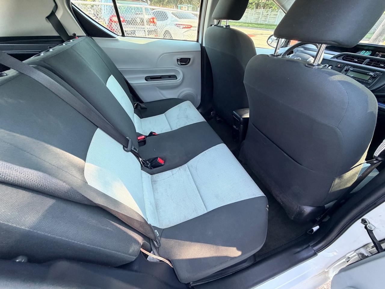 2013 Toyota Prius c Base Photo
