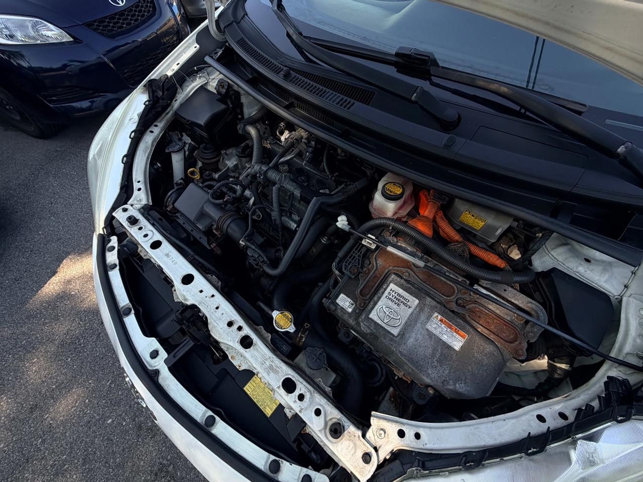 2013 Toyota Prius c Base Photo