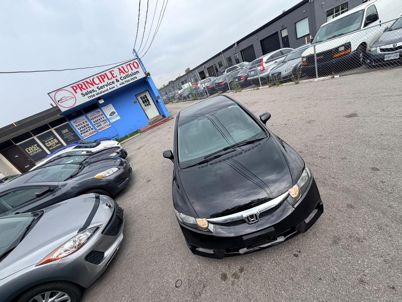 2009 Honda Civic DX Photo