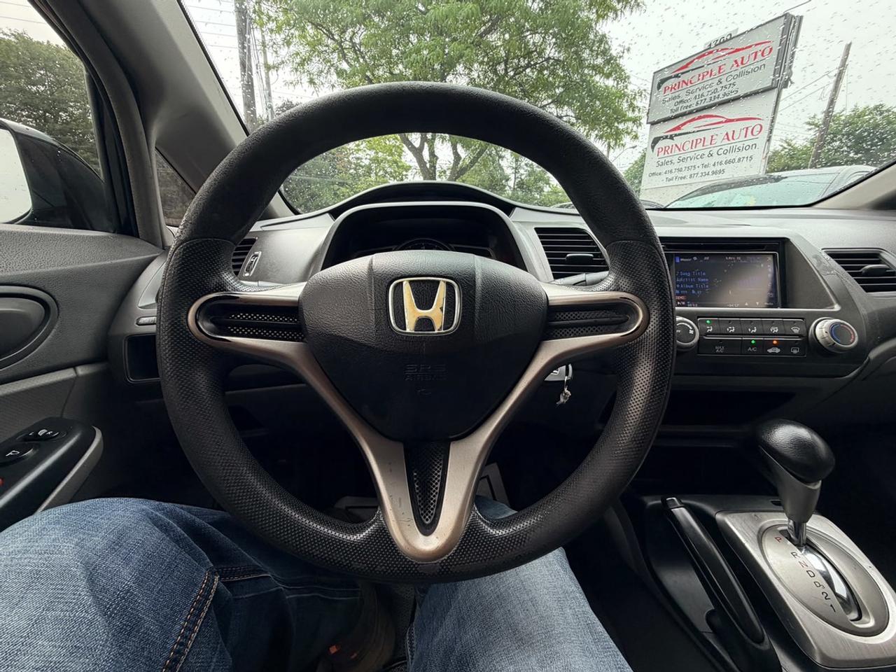 2009 Honda Civic DX Photo