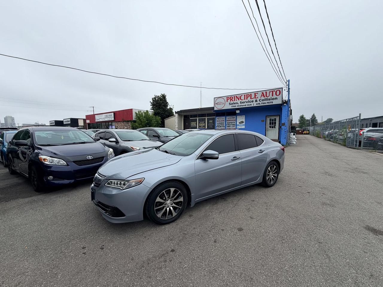 2015 Acura TLX Technology Photo5