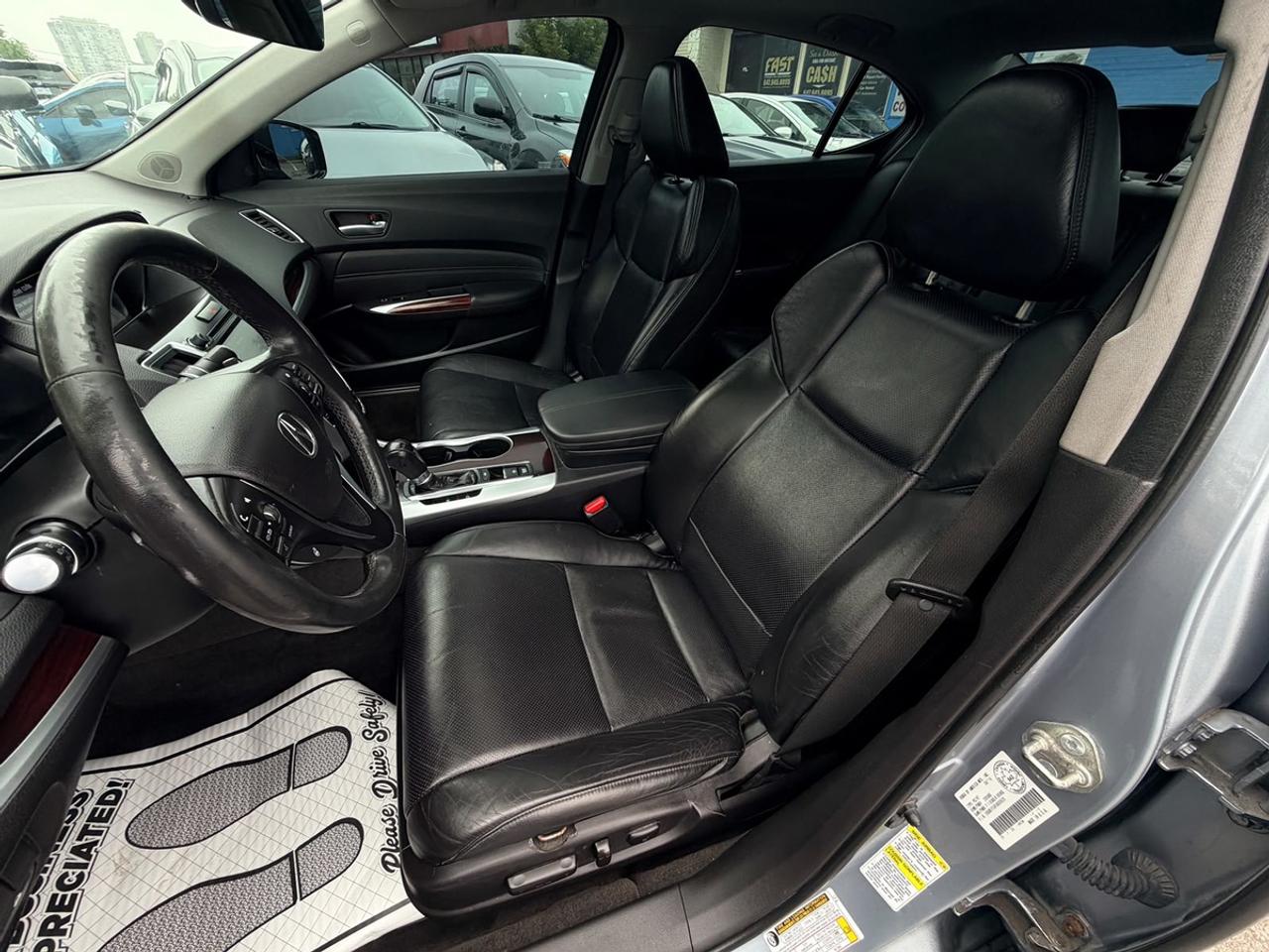 2015 Acura TLX Technology Photo