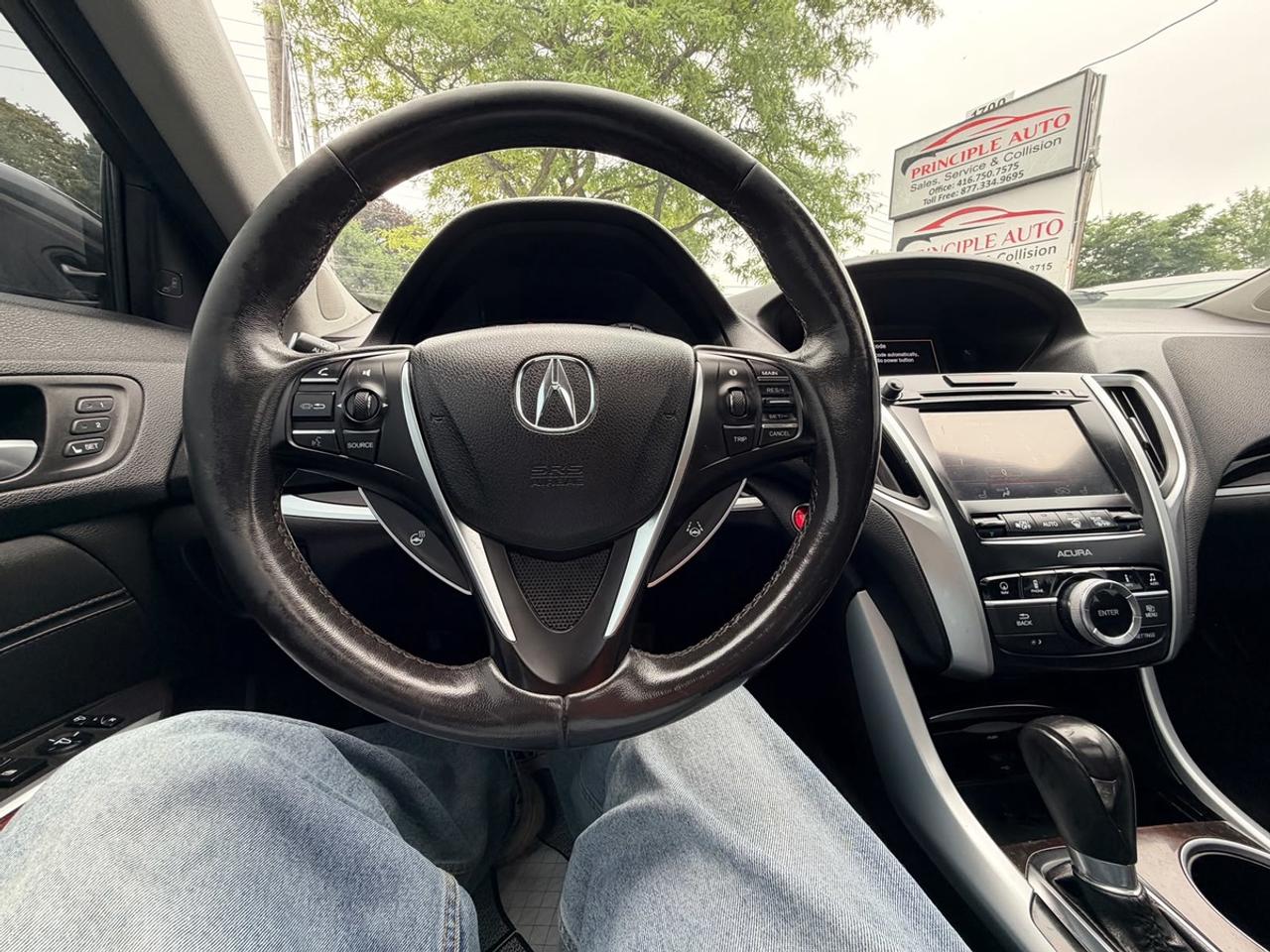 2015 Acura TLX Technology Photo