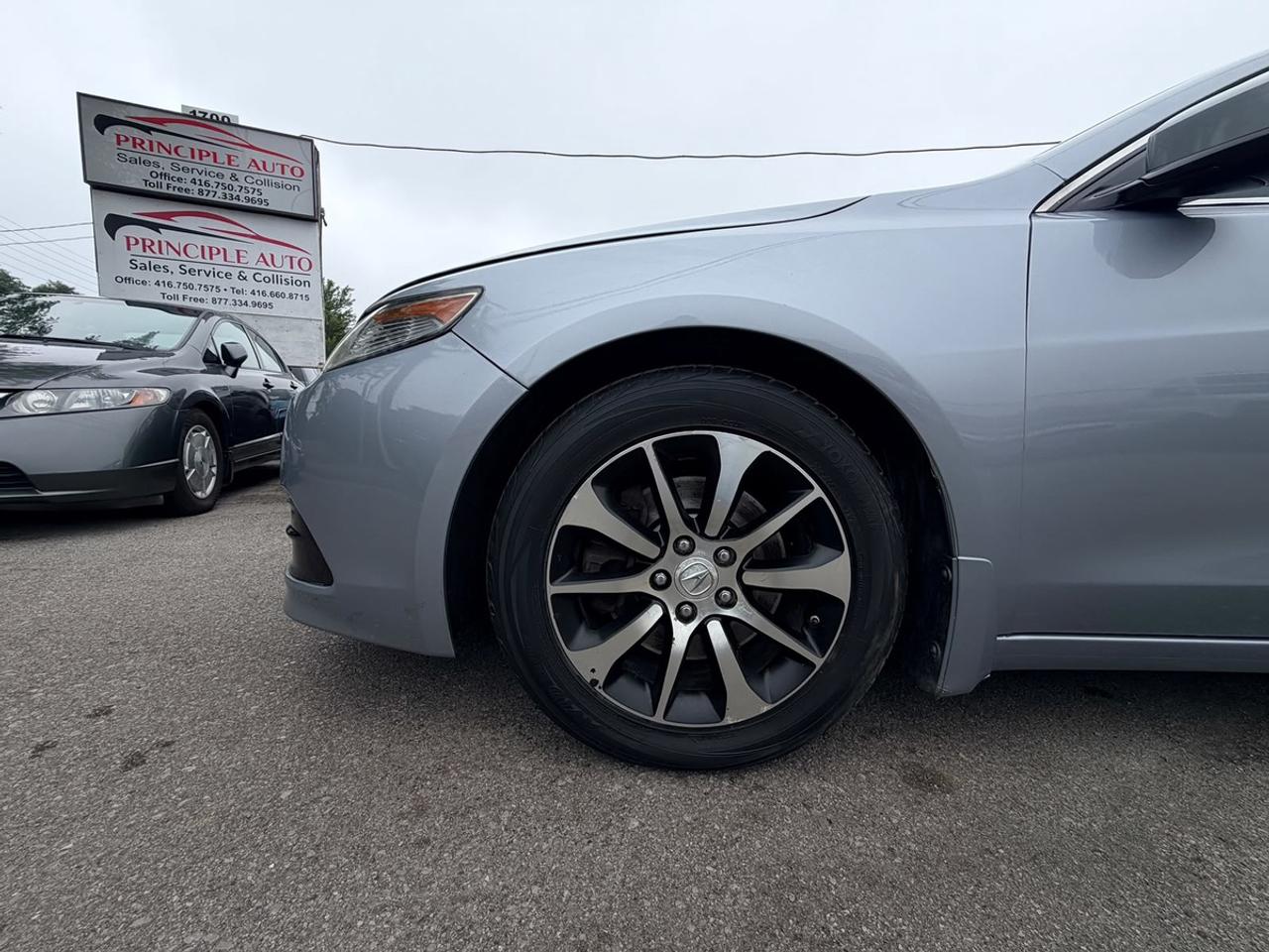 2015 Acura TLX Technology Photo
