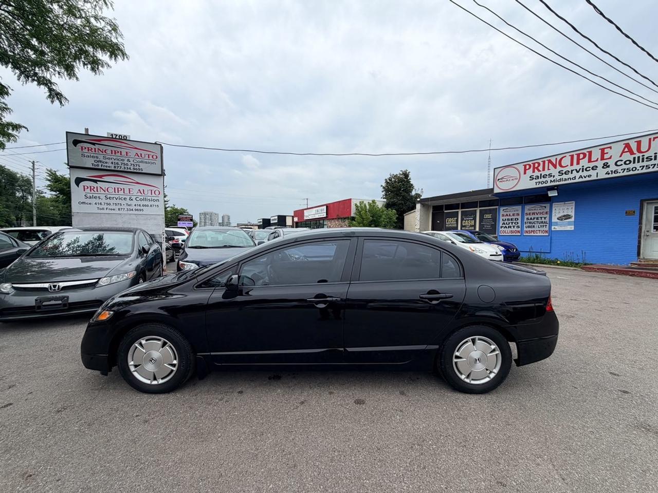 2010 Honda Civic DX-G Photo