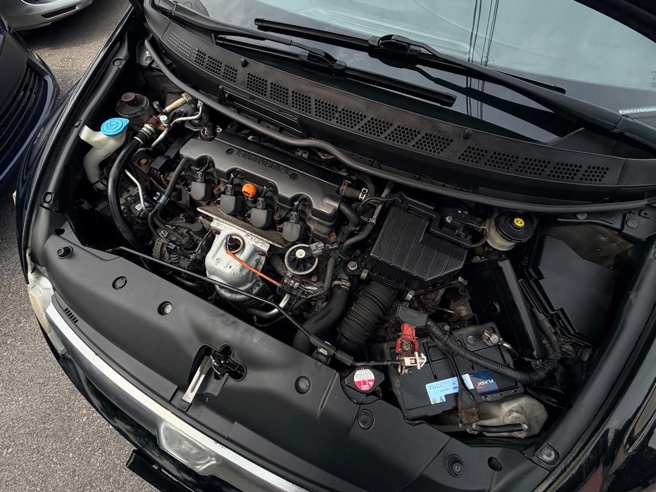 2010 Honda Civic DX-G Photo