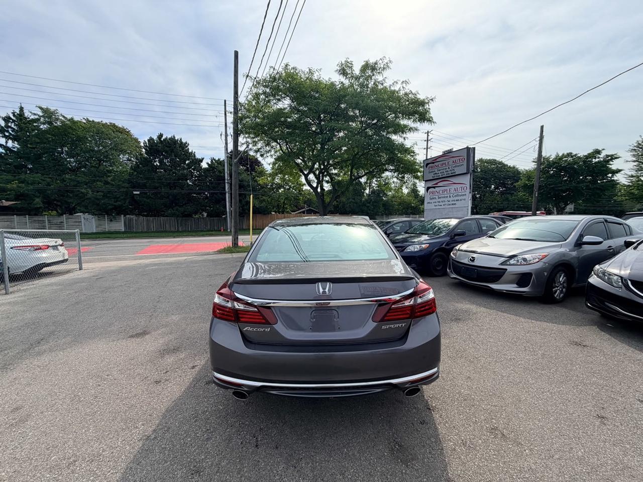 2016 Honda Accord Sport Photo