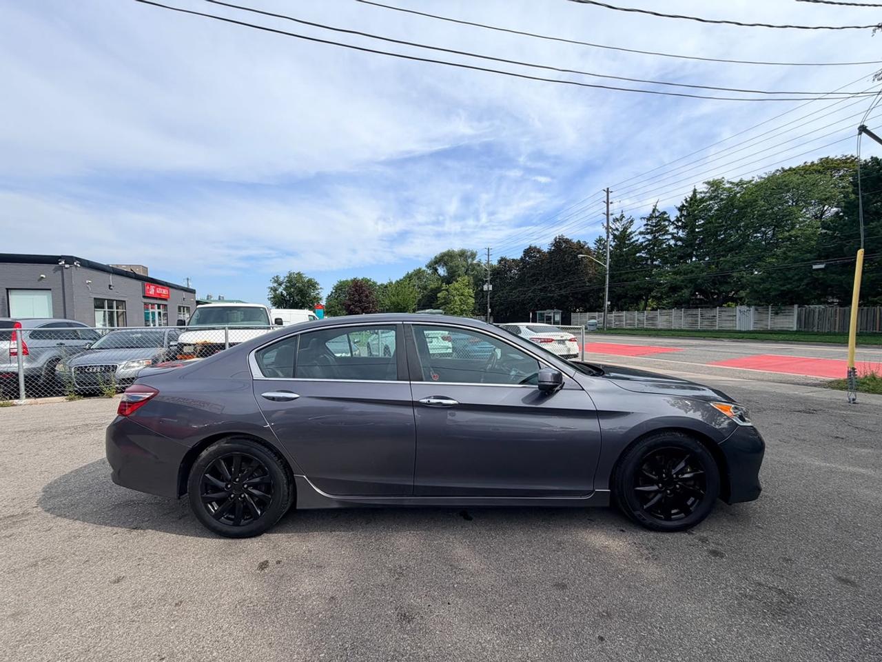 2016 Honda Accord Sport Photo