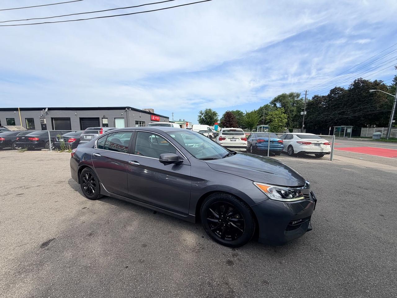 2016 Honda Accord Sport Photo