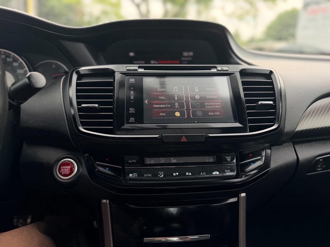 2016 Honda Accord Sport Photo