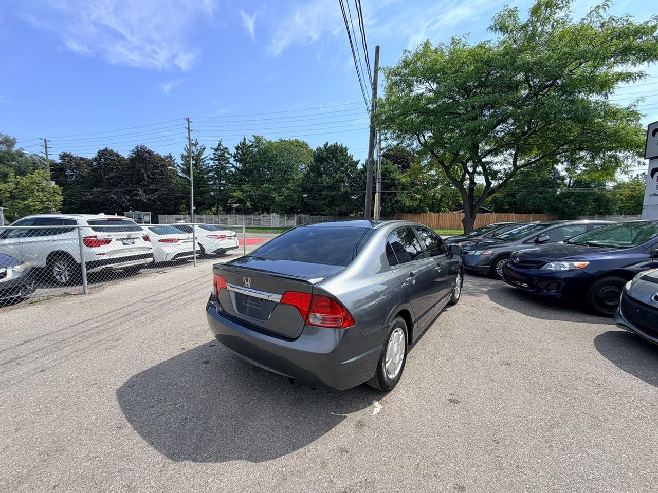 2010 Honda Civic DX-G Photo