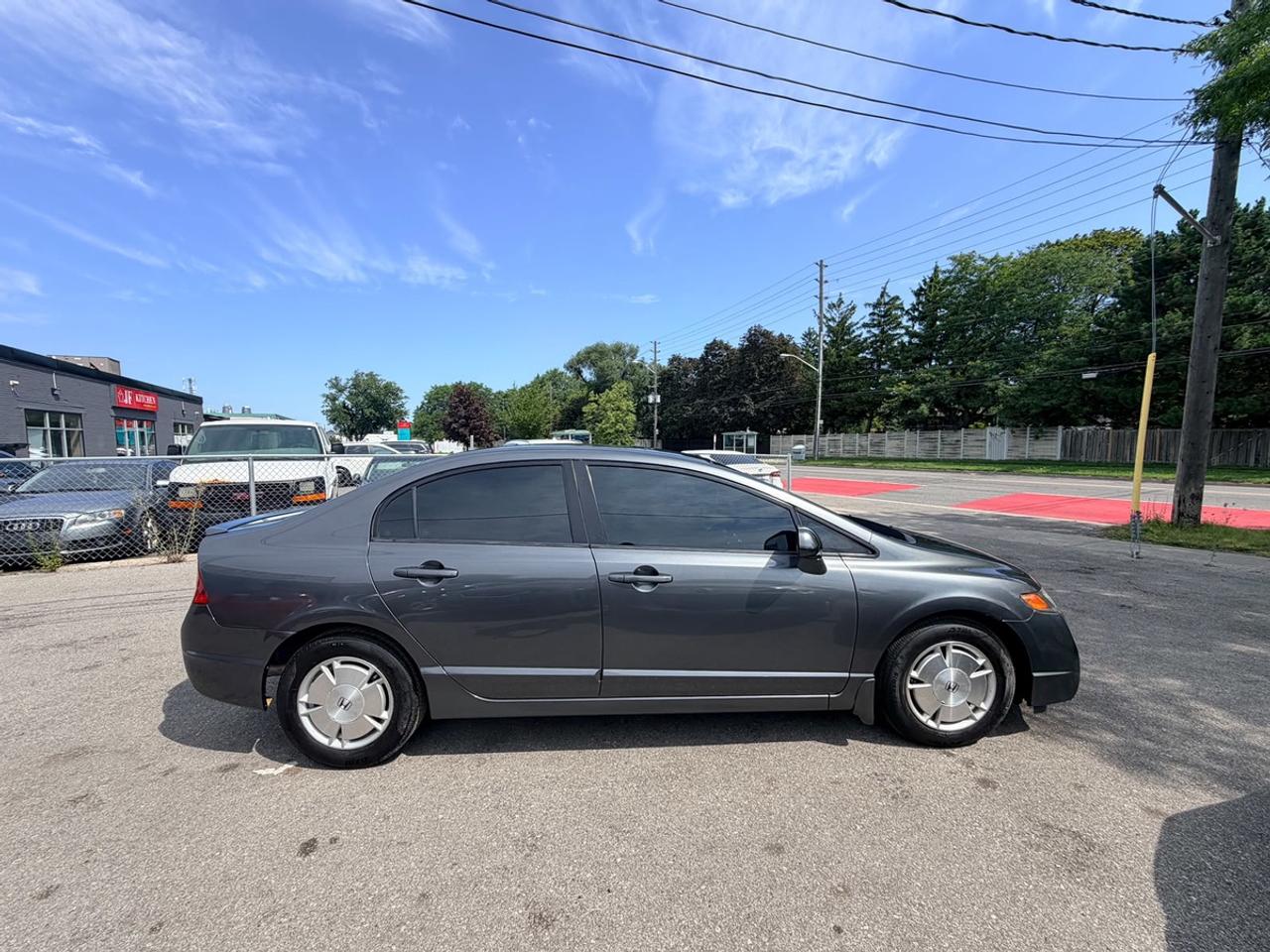 2010 Honda Civic DX-G Photo