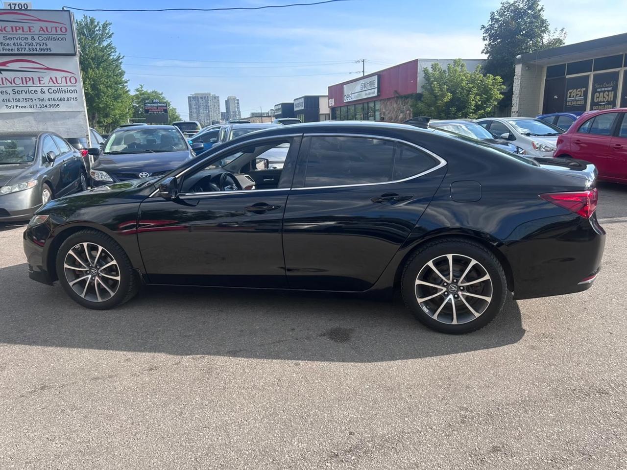 2017 Acura TLX Technology Photo