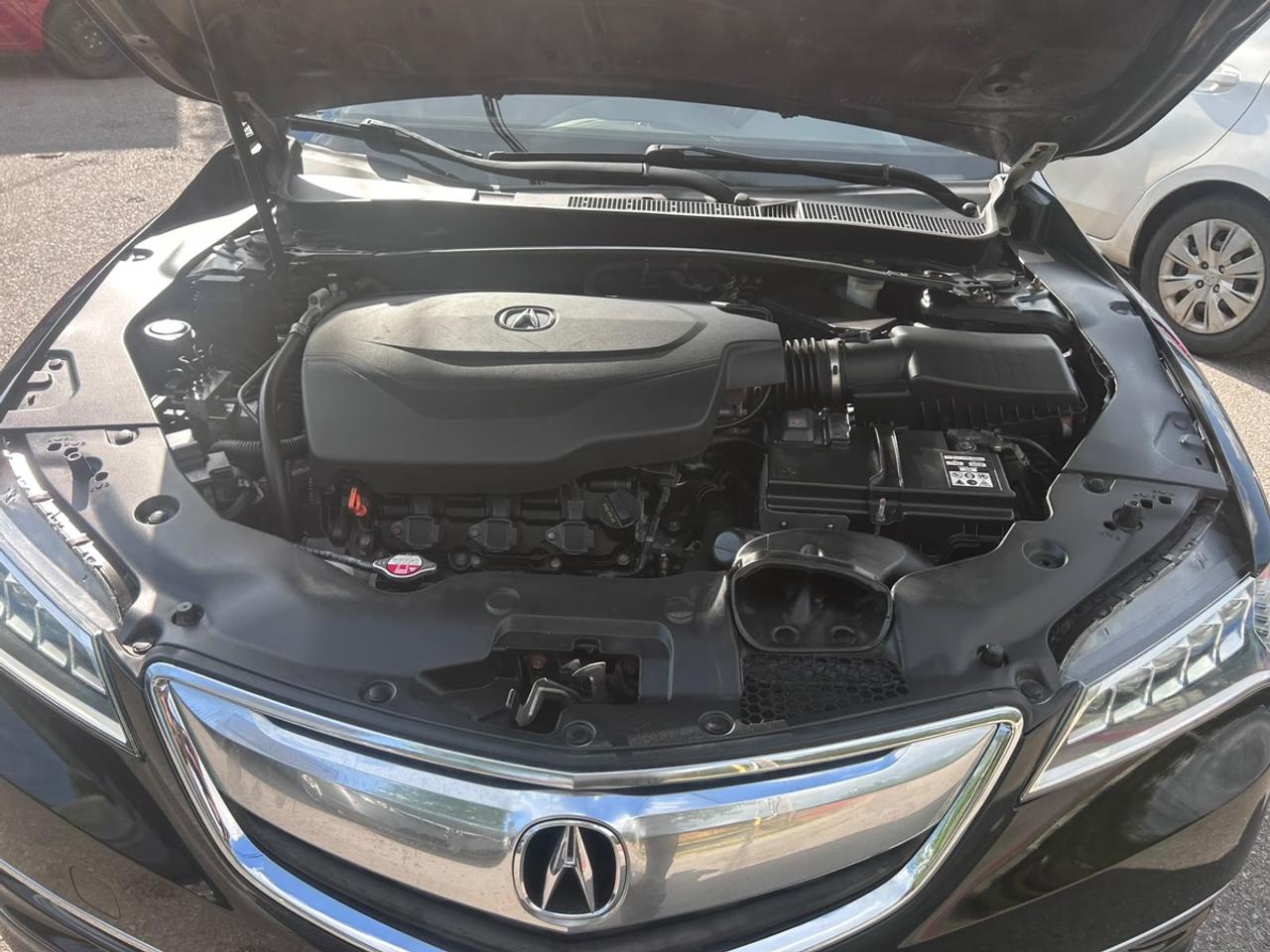 2017 Acura TLX Technology Photo