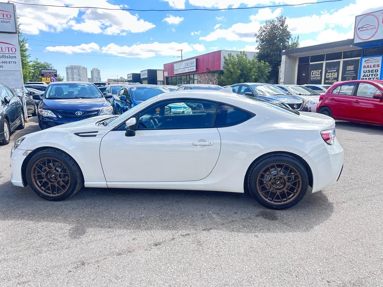 2016 Subaru BRZ PREMIUM Photo5